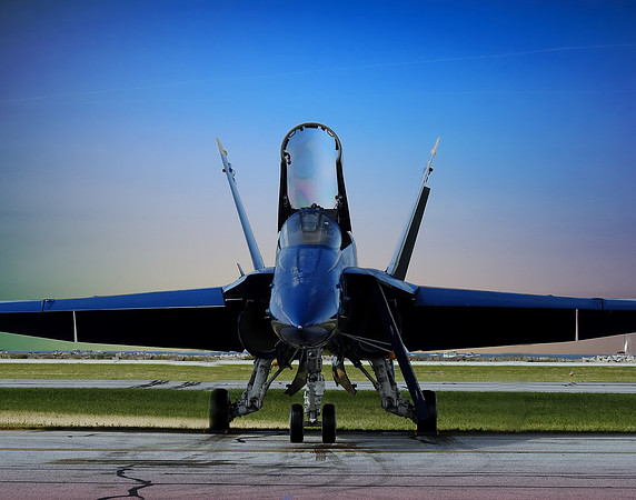 HORNET AT THE READY