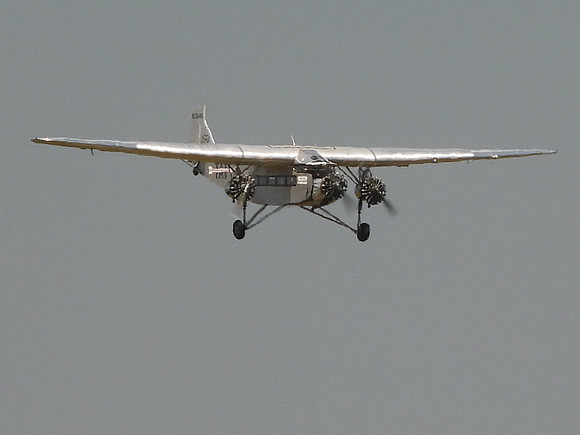 FORD TRI-MOTOR 5