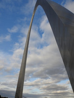 GATEWAY TO THE WEST
