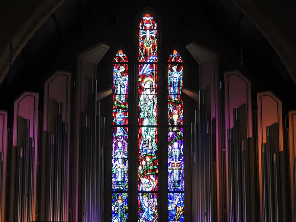 ST. OLAF COLLEGE CHAPEL